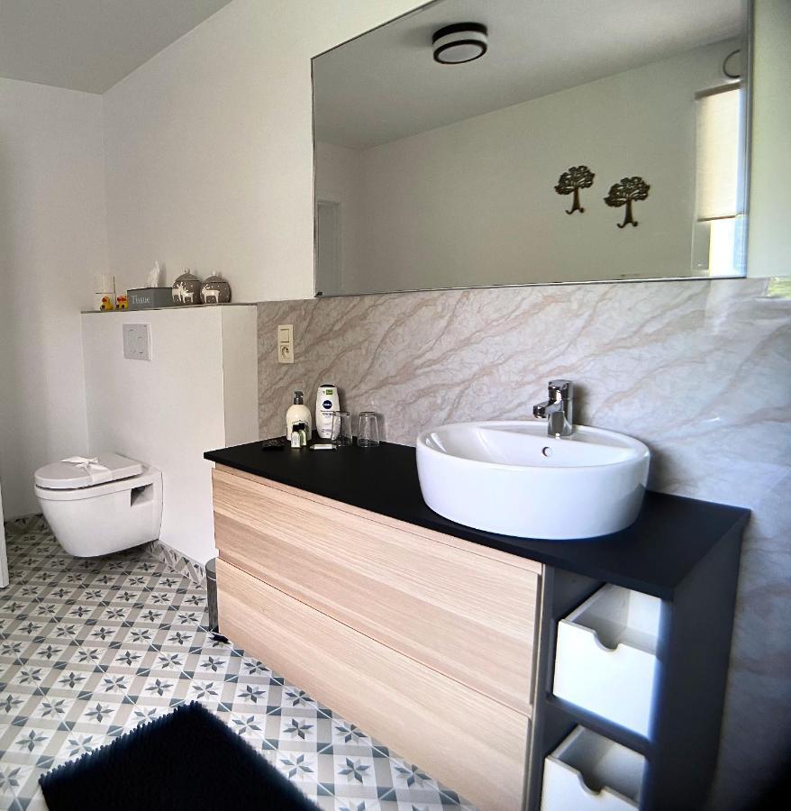 B&B L'Aigrin Дюрби Екстериор снимка